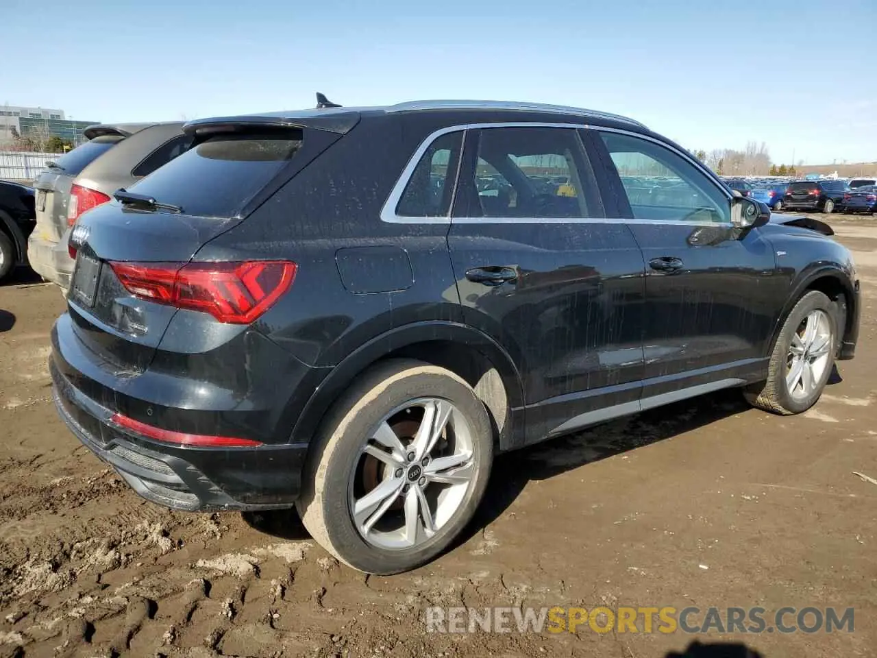 3 Фотография поврежденного автомобиля WA1EECF30M1117484 AUDI Q3 2021
