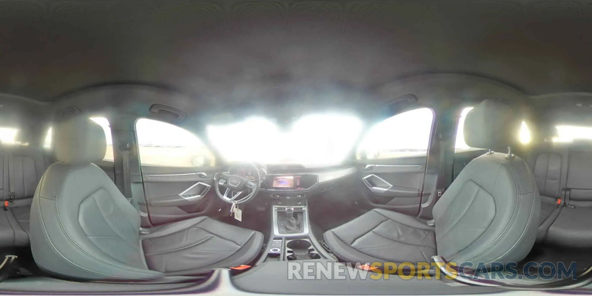 13 Photograph of a damaged car WA1EECF31M1099867 AUDI Q3 2021