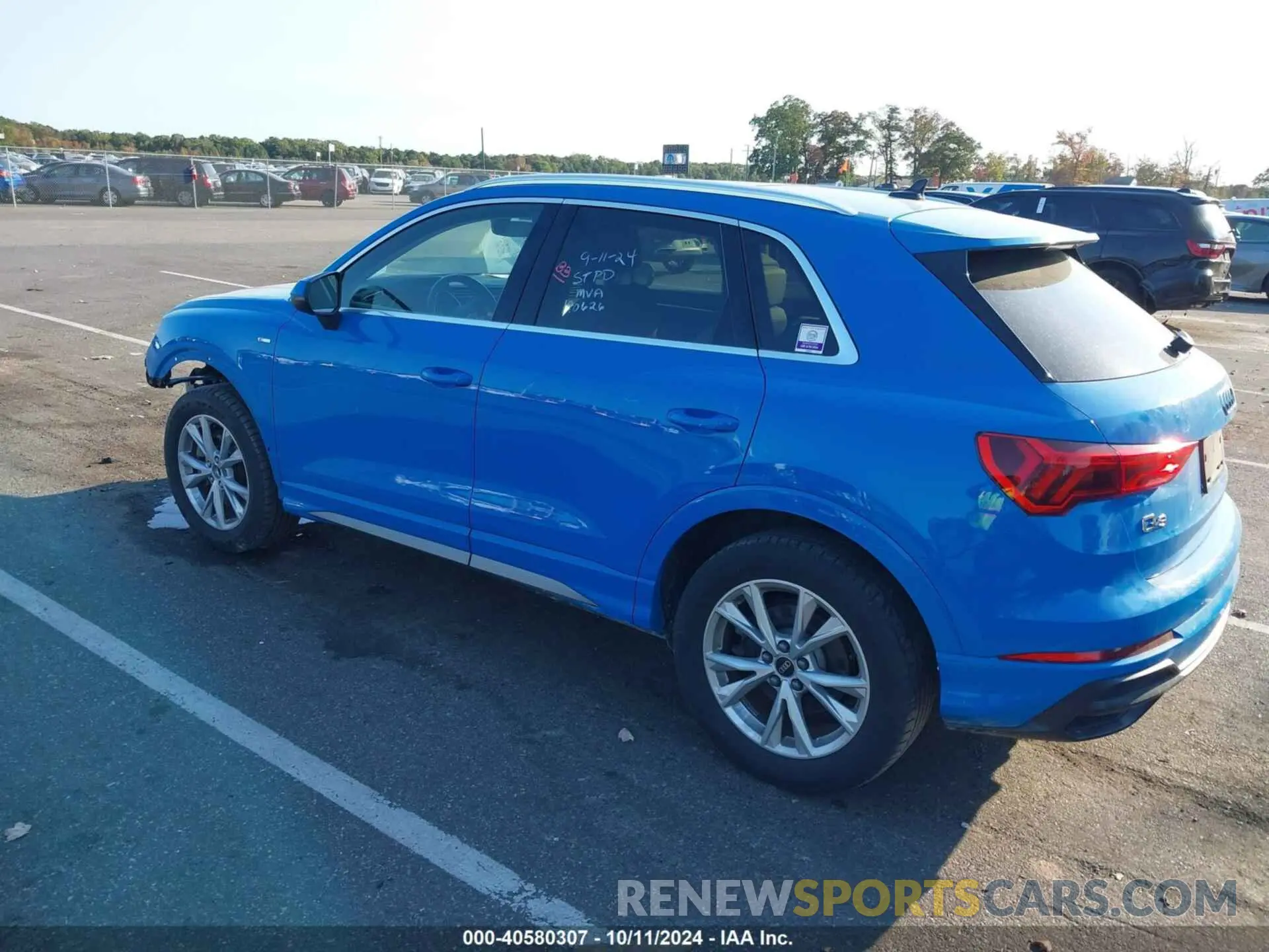 3 Фотография поврежденного автомобиля WA1EECF35M1043527 AUDI Q3 2021