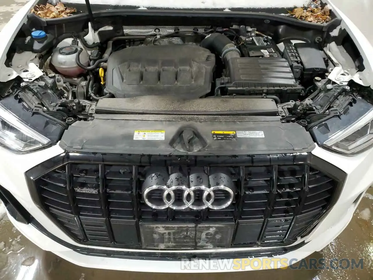 11 Photograph of a damaged car WA1EECF35M1119795 AUDI Q3 2021