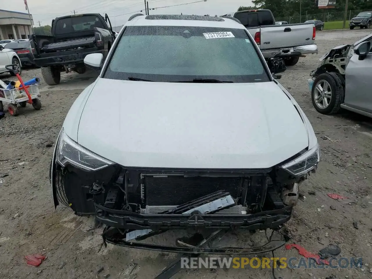 5 Photograph of a damaged car WA1EECF35M1151775 AUDI Q3 2021