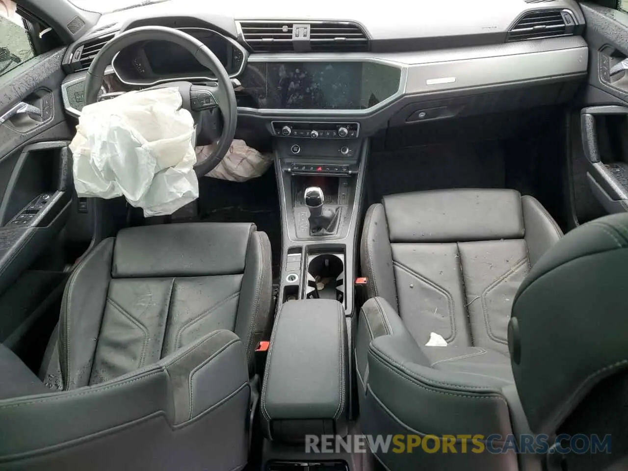 8 Photograph of a damaged car WA1EECF35M1151775 AUDI Q3 2021