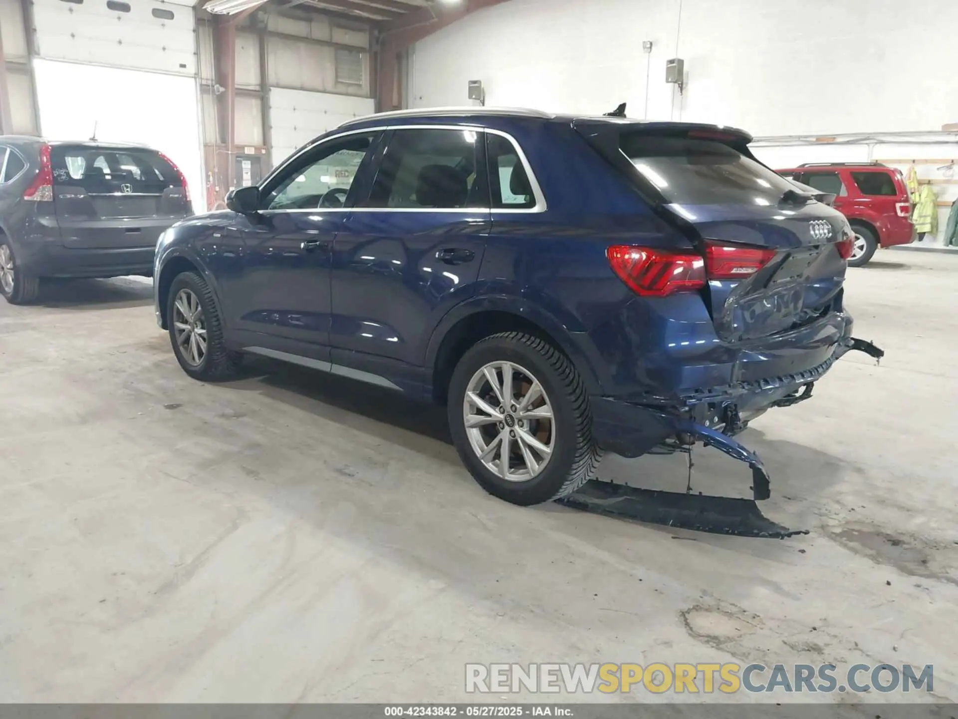 3 Photograph of a damaged car WA1EECF36M1061776 AUDI Q3 2021