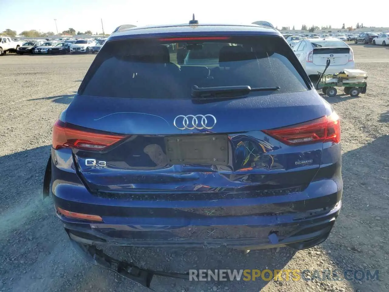 6 Фотография поврежденного автомобиля WA1EECF37M1055694 AUDI Q3 2021
