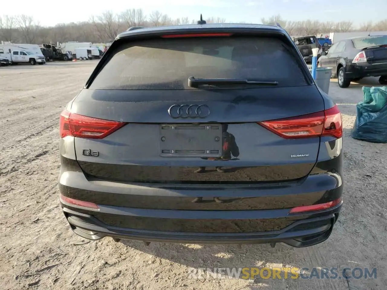 6 Photograph of a damaged car WA1EECF37M1109365 AUDI Q3 2021