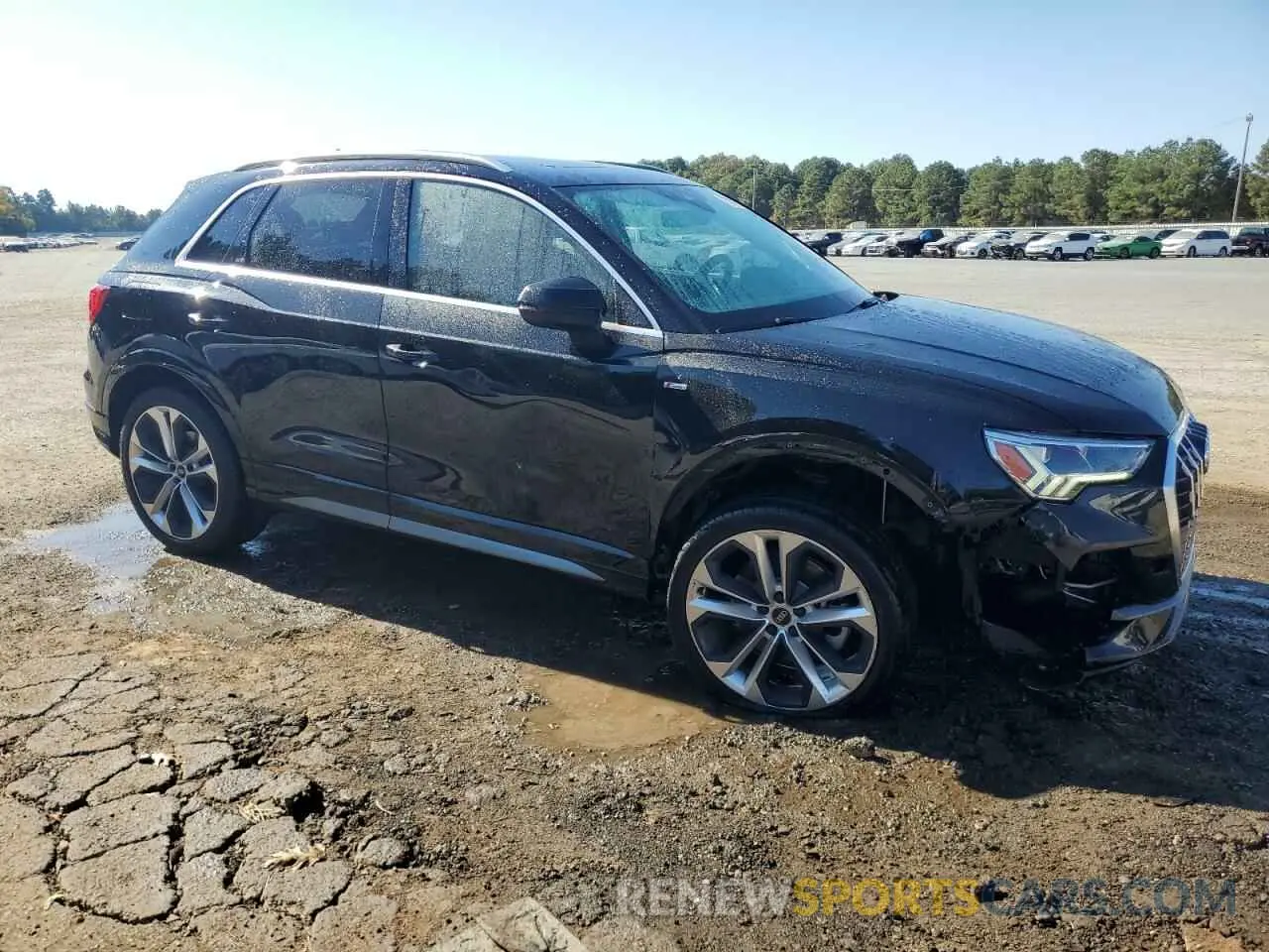 4 Фотография поврежденного автомобиля WA1EECF37M1114016 AUDI Q3 2021