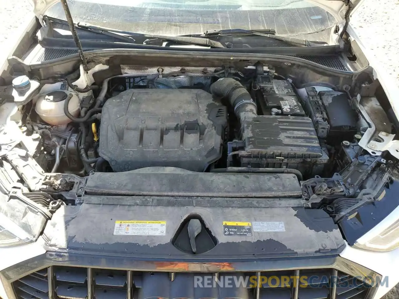12 Photograph of a damaged car WA1EECF38M1041061 AUDI Q3 2021