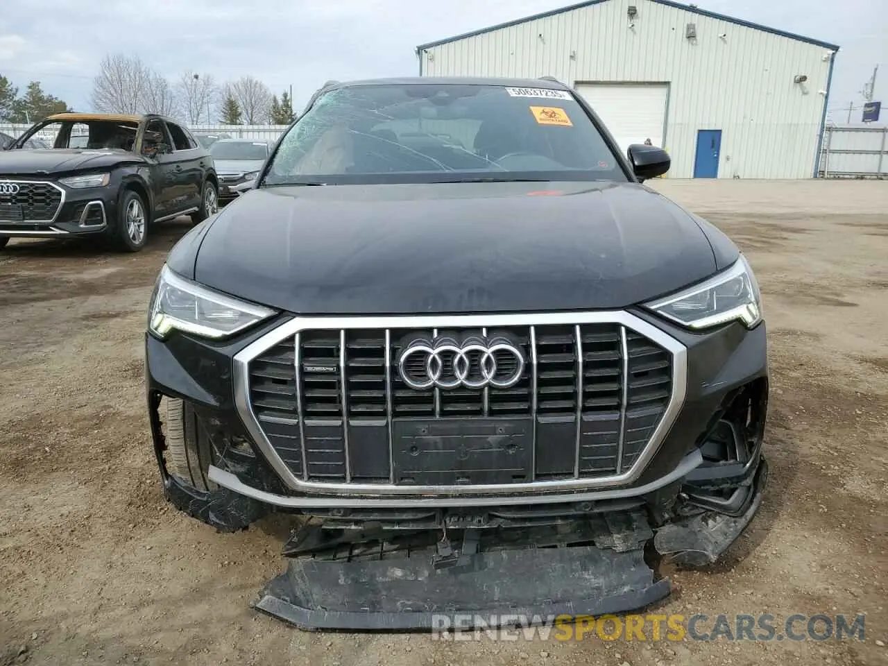 5 Photograph of a damaged car WA1EECF39M1082136 AUDI Q3 2021