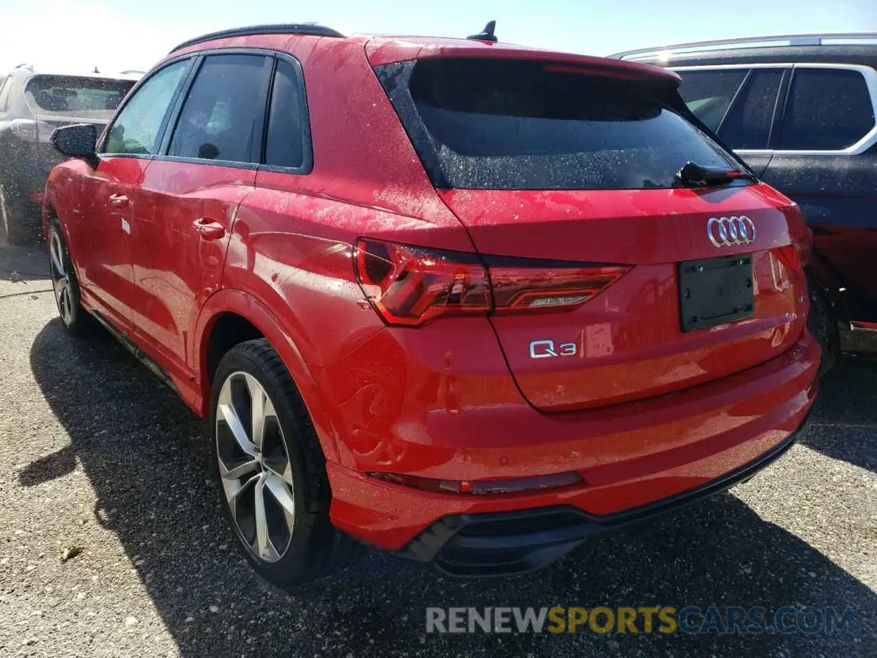 3 Фотография поврежденного автомобиля WA1EECF3XM1115242 AUDI Q3 2021