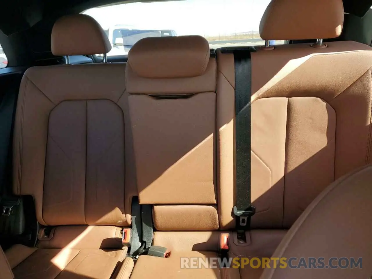 10 Photograph of a damaged car WA1FECF34M1095221 AUDI Q3 2021