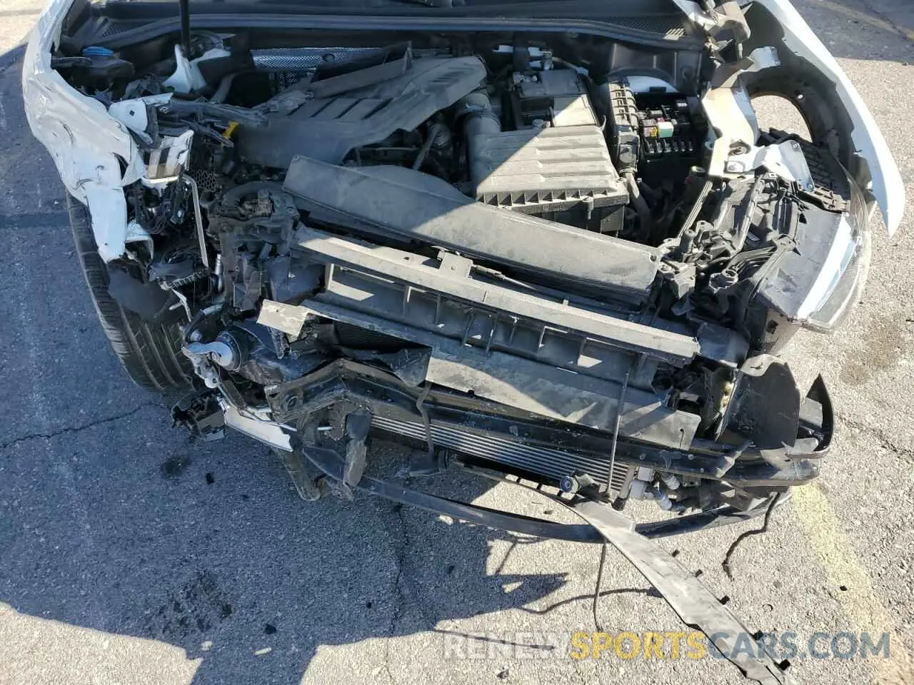 12 Photograph of a damaged car WA1FECF34M1095221 AUDI Q3 2021