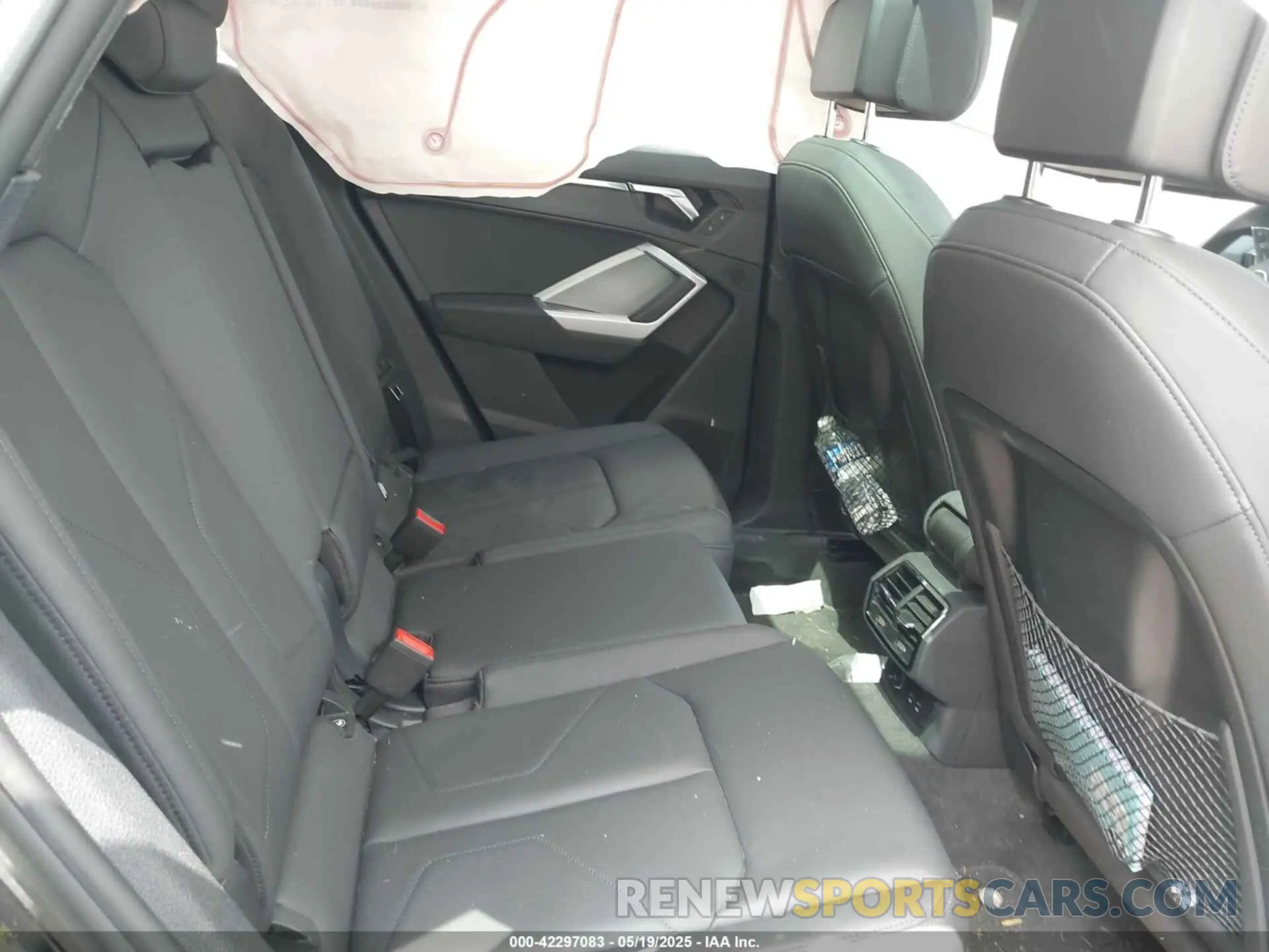 8 Фотография поврежденного автомобиля WA1AUCF37N1031270 AUDI Q3 2022