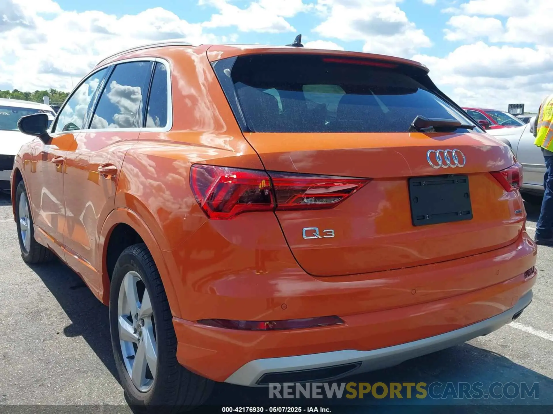 3 Фотография поврежденного автомобиля WA1BUCF36N1149539 AUDI Q3 2022
