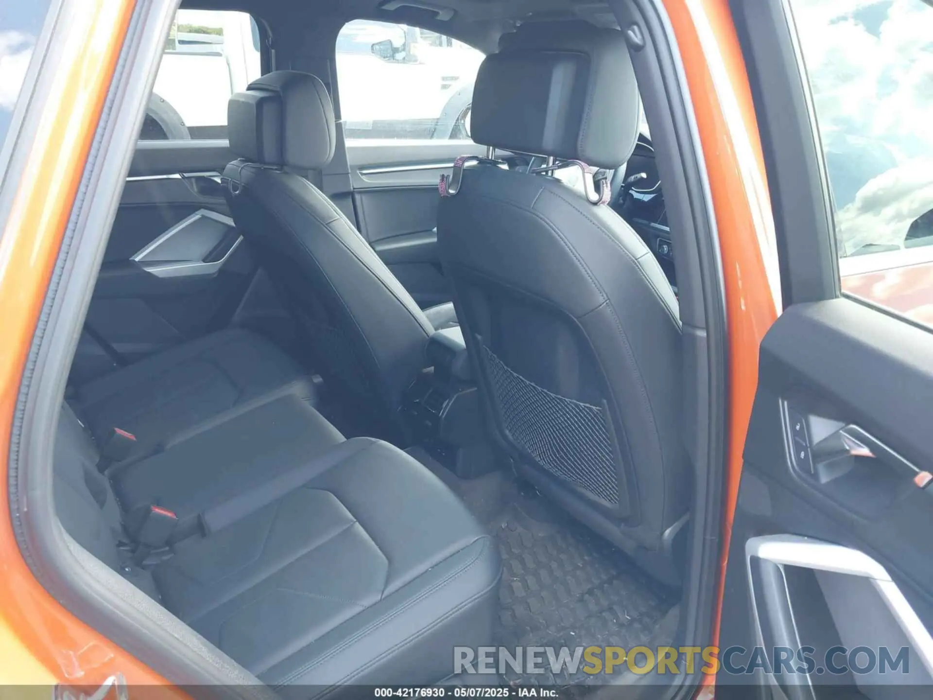 8 Фотография поврежденного автомобиля WA1BUCF36N1149539 AUDI Q3 2022