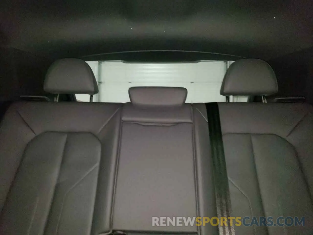 10 Photograph of a damaged car WA1DECF31N1092785 AUDI Q3 2022