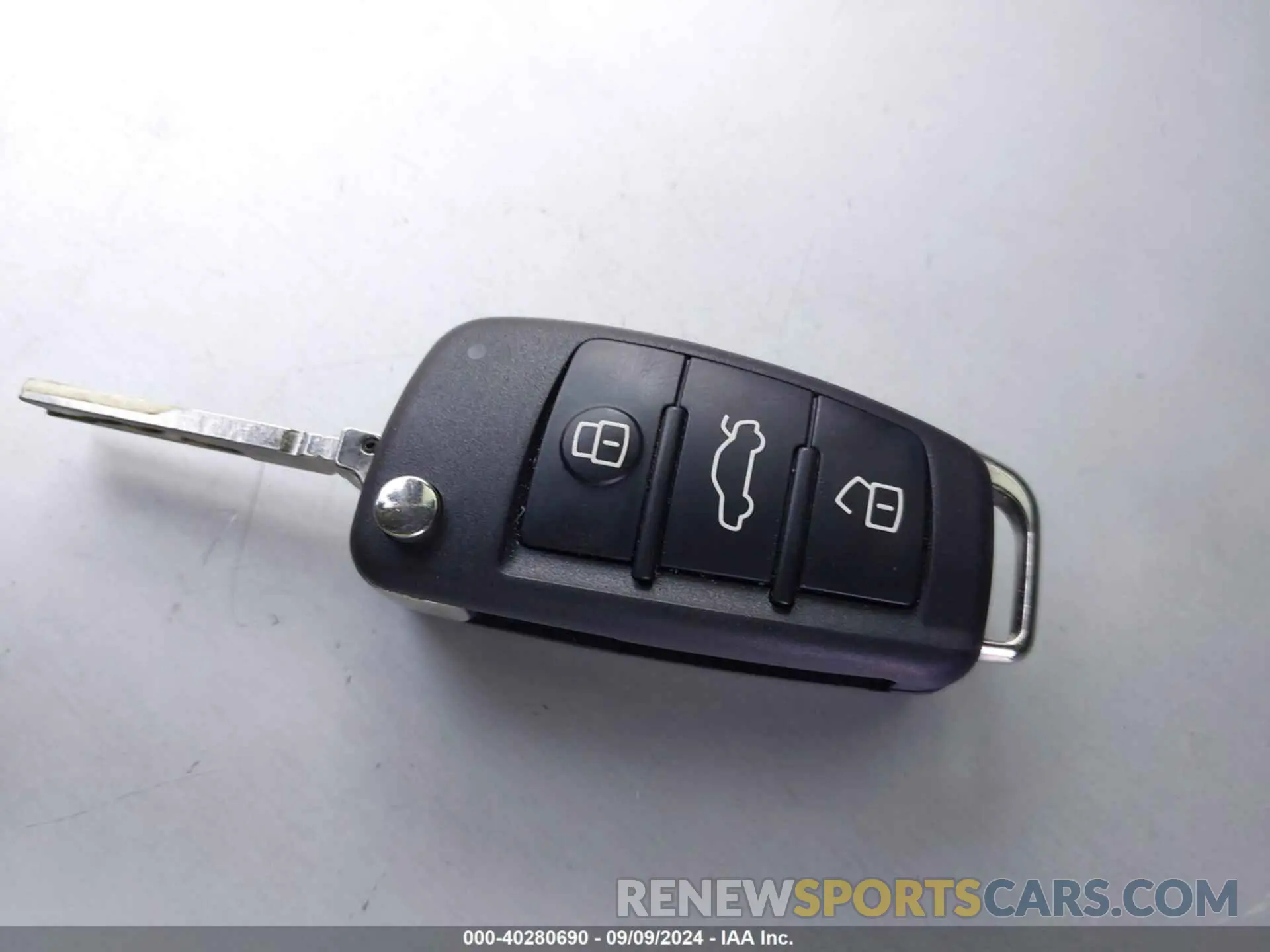 11 Фотография поврежденного автомобиля WA1DECF32N1124689 AUDI Q3 2022