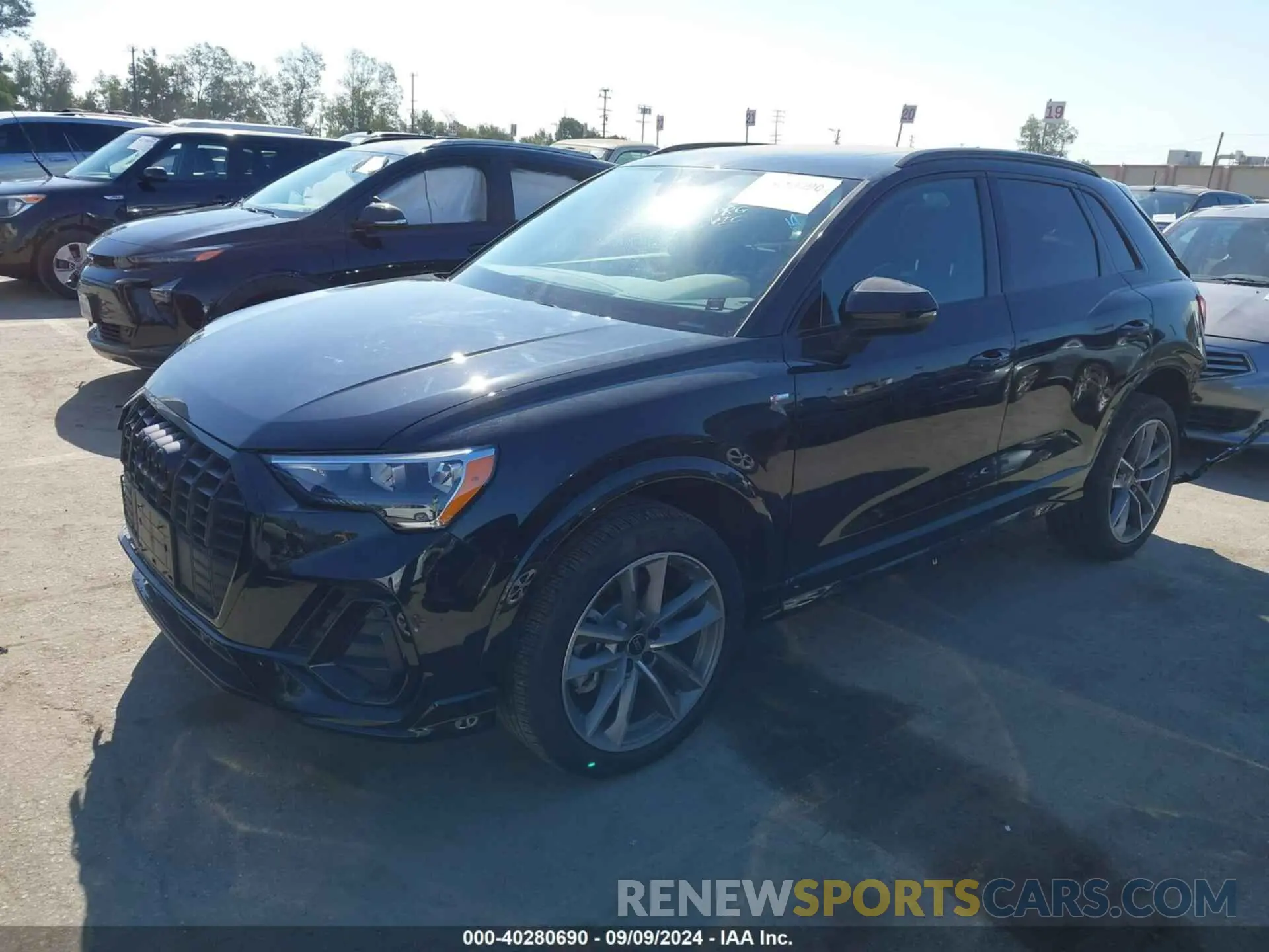 2 Фотография поврежденного автомобиля WA1DECF32N1124689 AUDI Q3 2022
