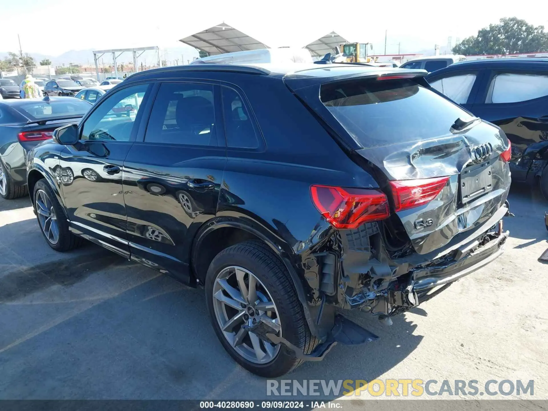 3 Фотография поврежденного автомобиля WA1DECF32N1124689 AUDI Q3 2022