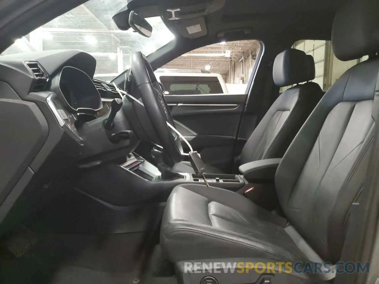 7 Photograph of a damaged car WA1DECF35N1124198 AUDI Q3 2022