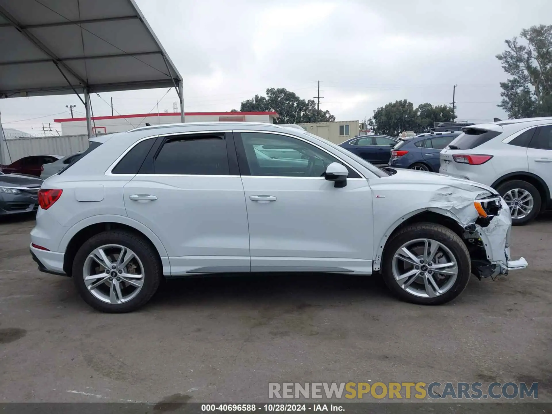 13 Фотография поврежденного автомобиля WA1DECF36N1127305 AUDI Q3 2022