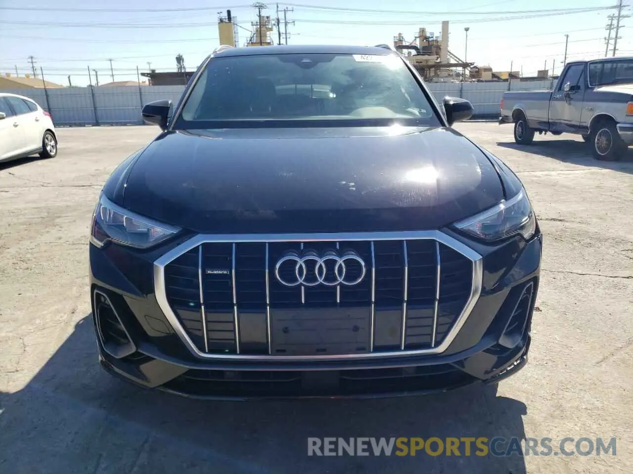 5 Photograph of a damaged car WA1DECF37N1021686 AUDI Q3 2022