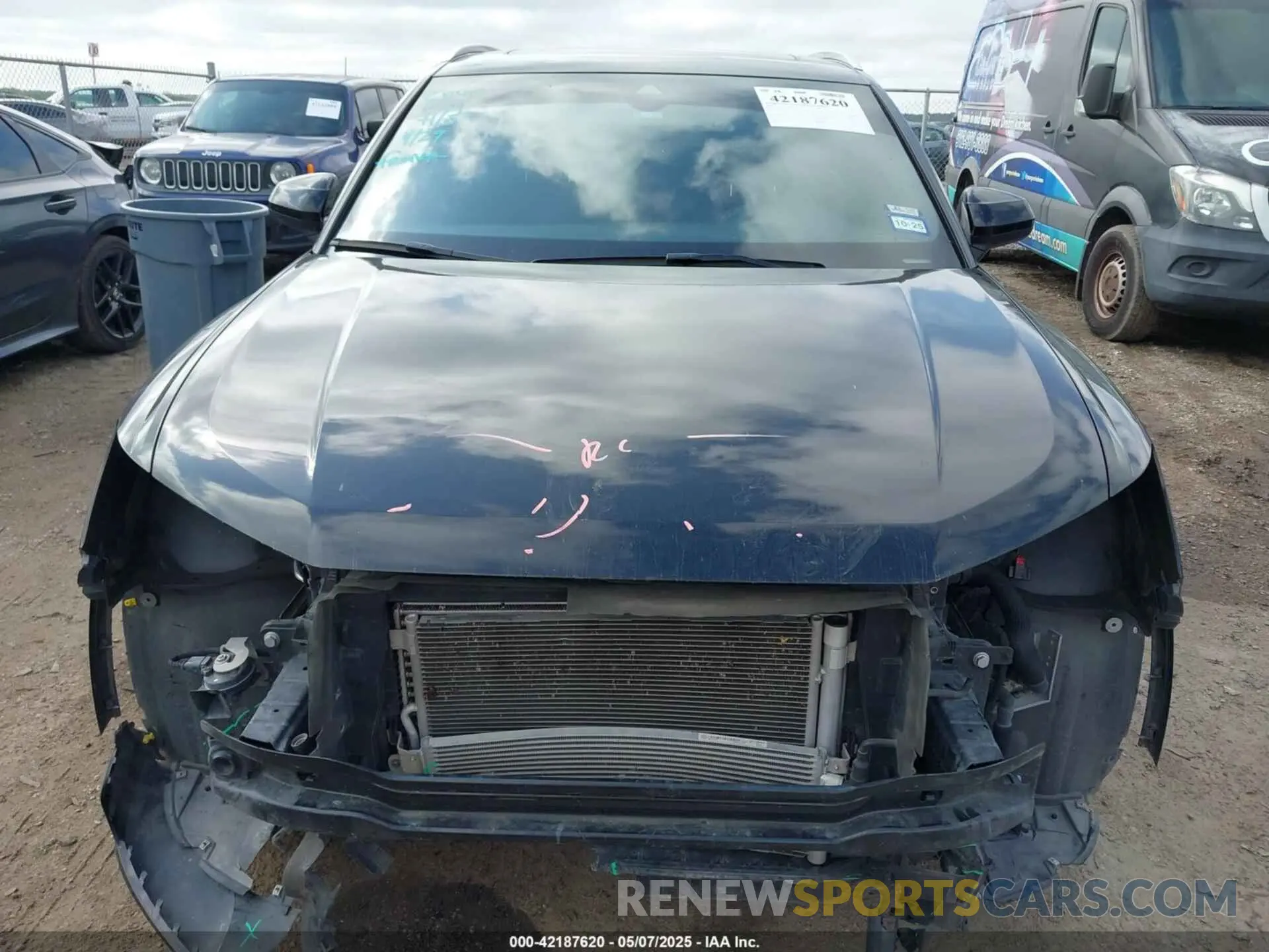13 Photograph of a damaged car WA1DECF37N1125014 AUDI Q3 2022
