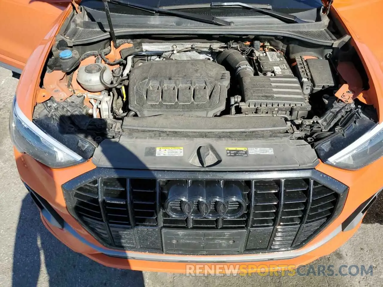 13 Photograph of a damaged car WA1DECF37N1150527 AUDI Q3 2022