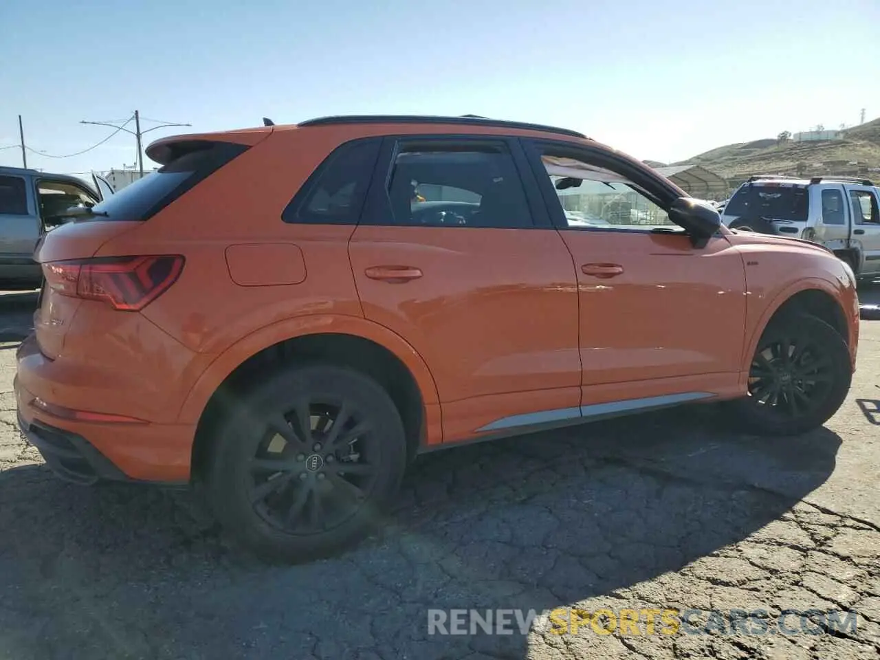3 Photograph of a damaged car WA1DECF37N1150527 AUDI Q3 2022