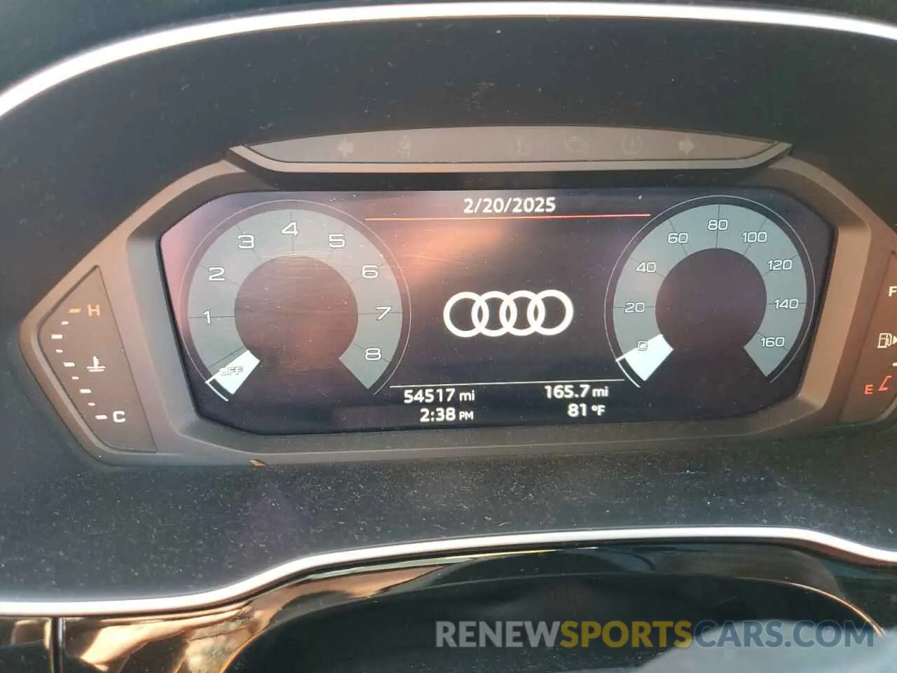 9 Photograph of a damaged car WA1DECF37N1150527 AUDI Q3 2022