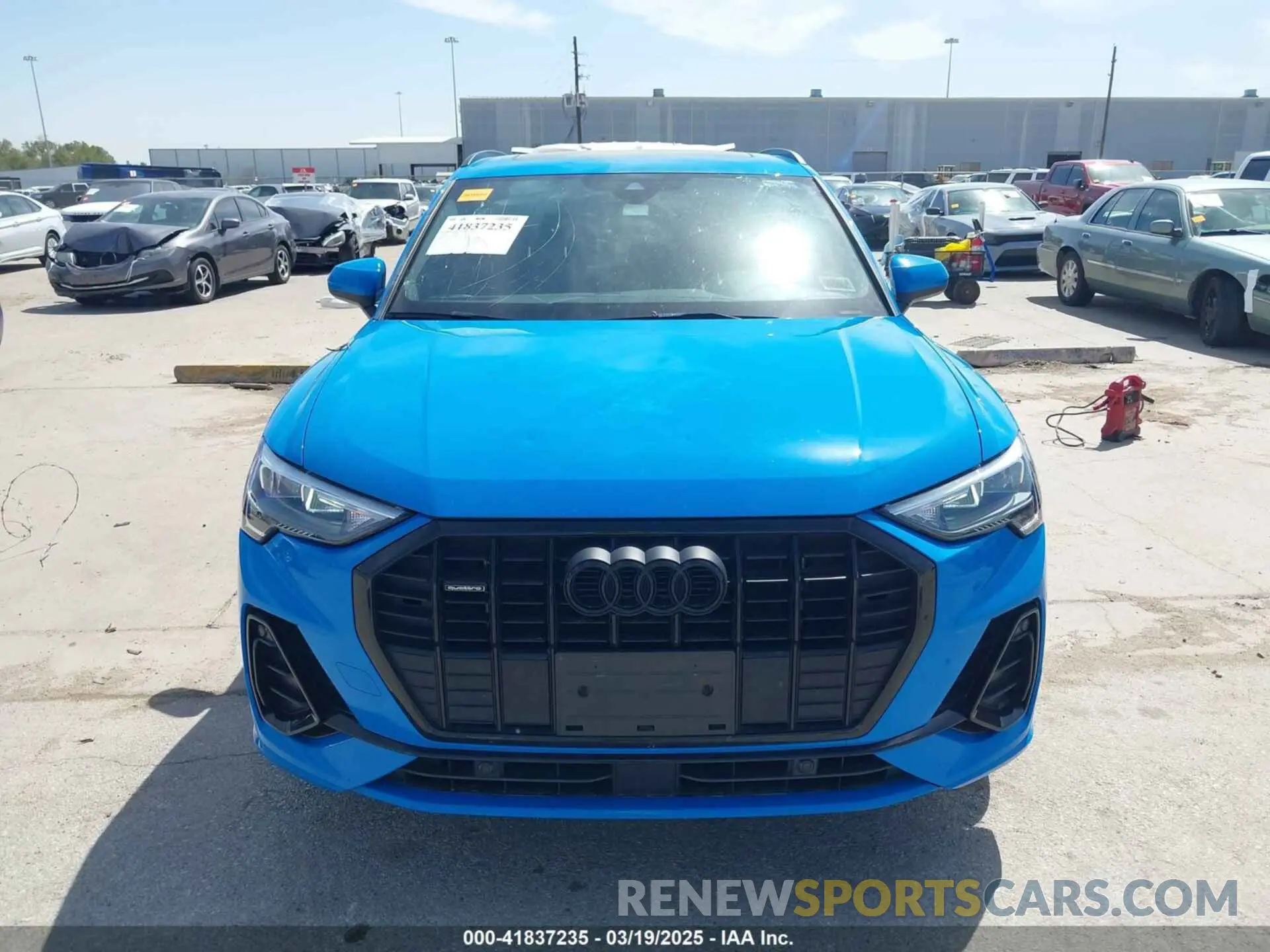 12 Фотография поврежденного автомобиля WA1DECF3XN1007622 AUDI Q3 2022