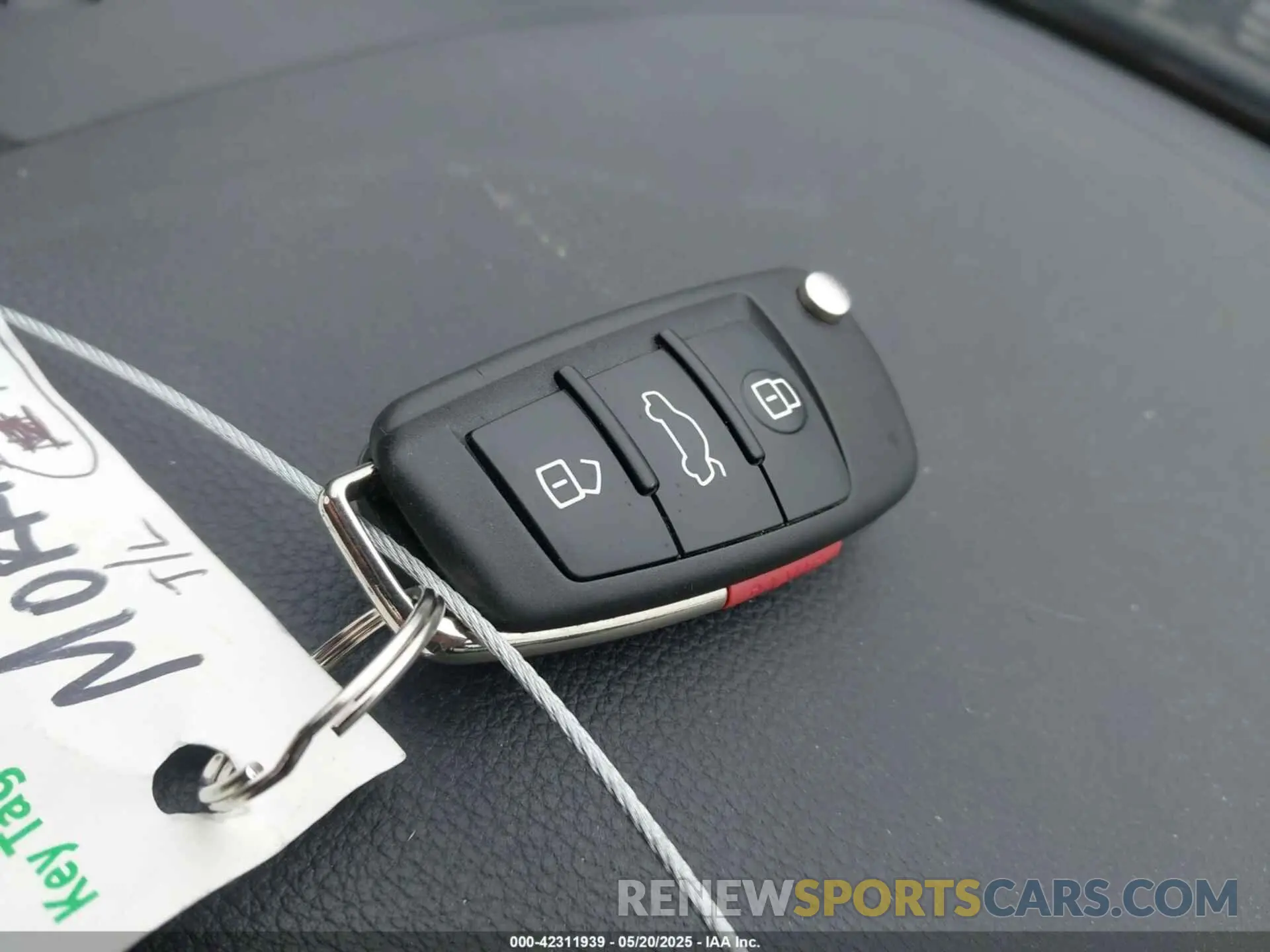 11 Photograph of a damaged car WA1EECF30N1089509 AUDI Q3 2022