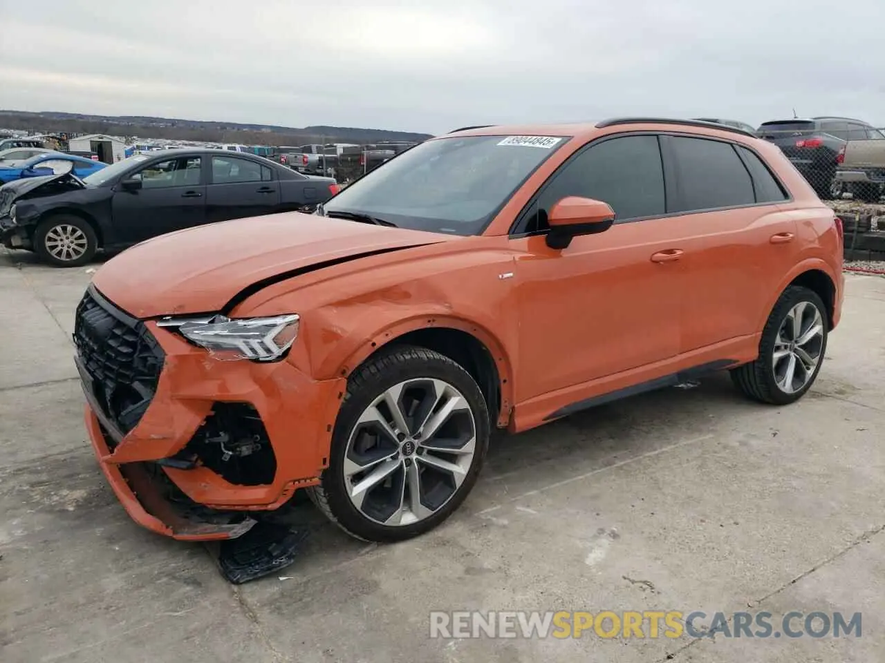 1 Photograph of a damaged car WA1EECF31N1005715 AUDI Q3 2022