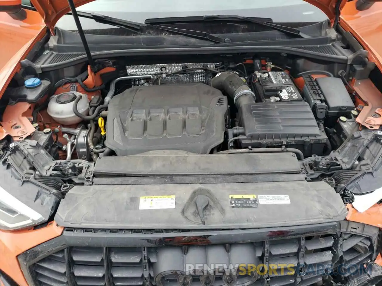12 Photograph of a damaged car WA1EECF31N1005715 AUDI Q3 2022