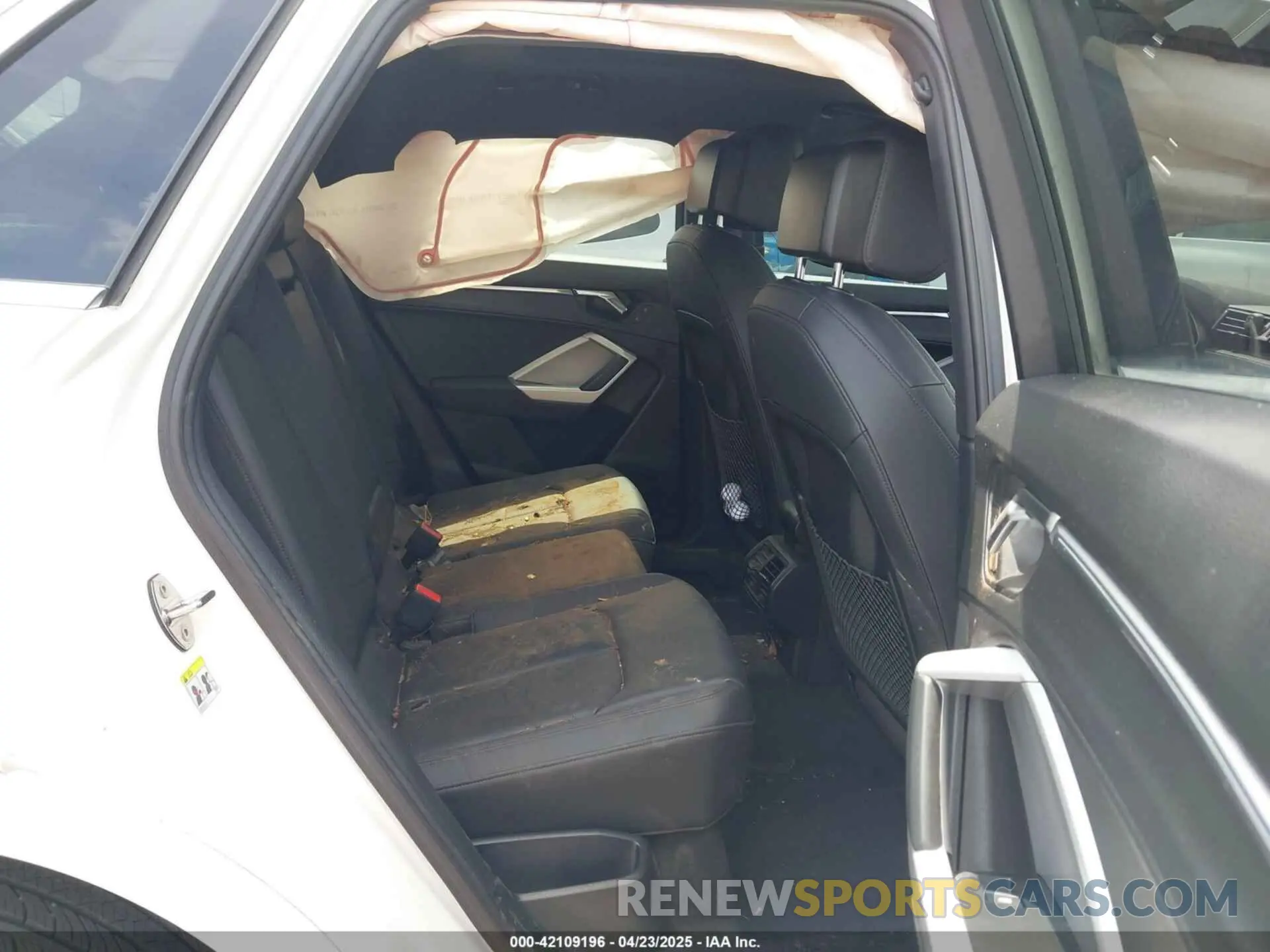 8 Фотография поврежденного автомобиля WA1EECF31N1033739 AUDI Q3 2022