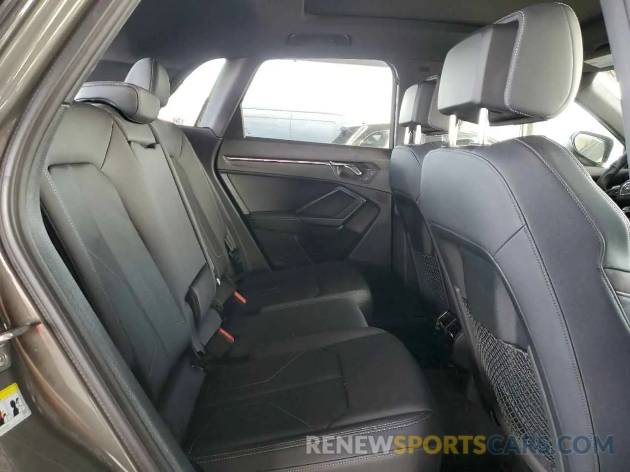 10 Фотография поврежденного автомобиля WA1EECF32N1007232 AUDI Q3 2022