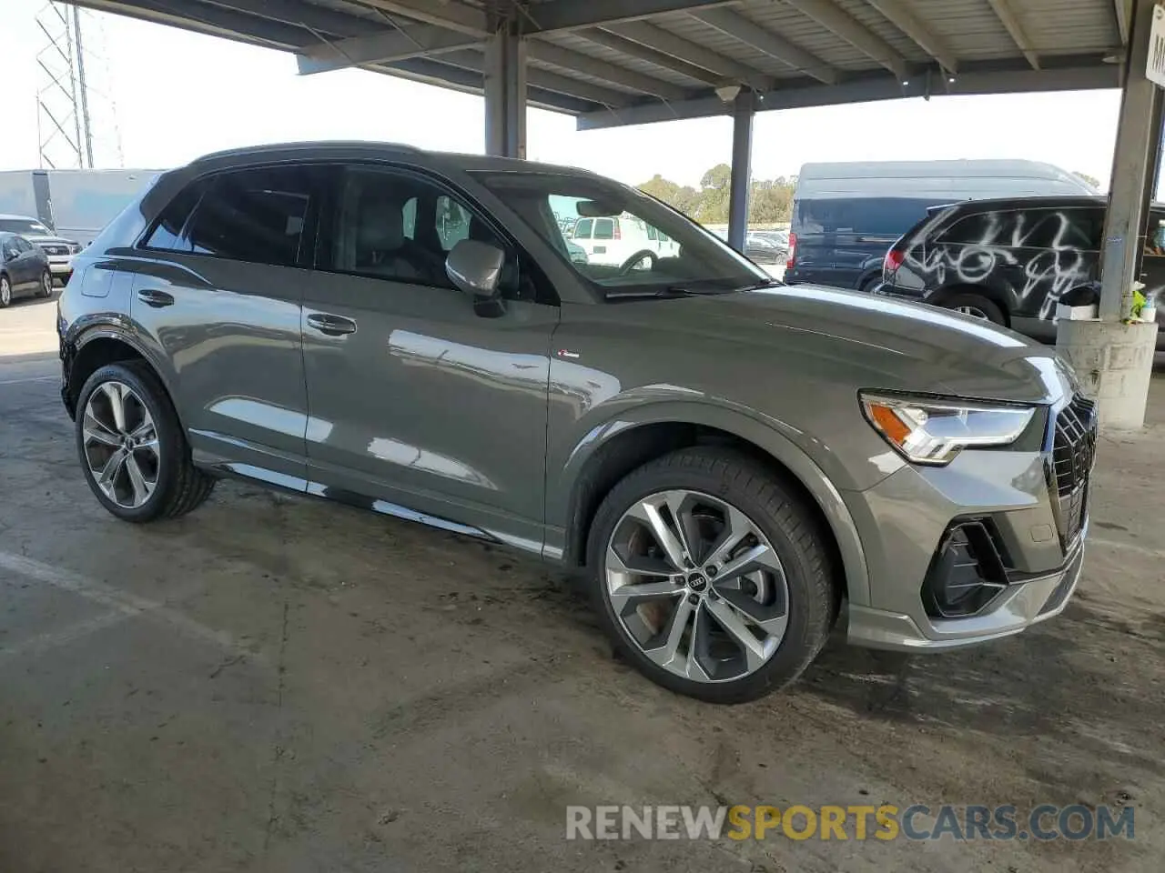 4 Фотография поврежденного автомобиля WA1EECF32N1007232 AUDI Q3 2022
