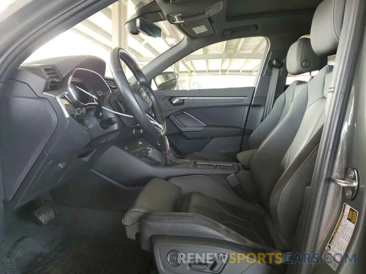 7 Фотография поврежденного автомобиля WA1EECF32N1007232 AUDI Q3 2022