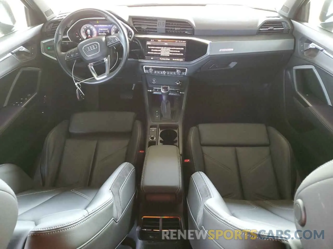 8 Фотография поврежденного автомобиля WA1EECF32N1007232 AUDI Q3 2022