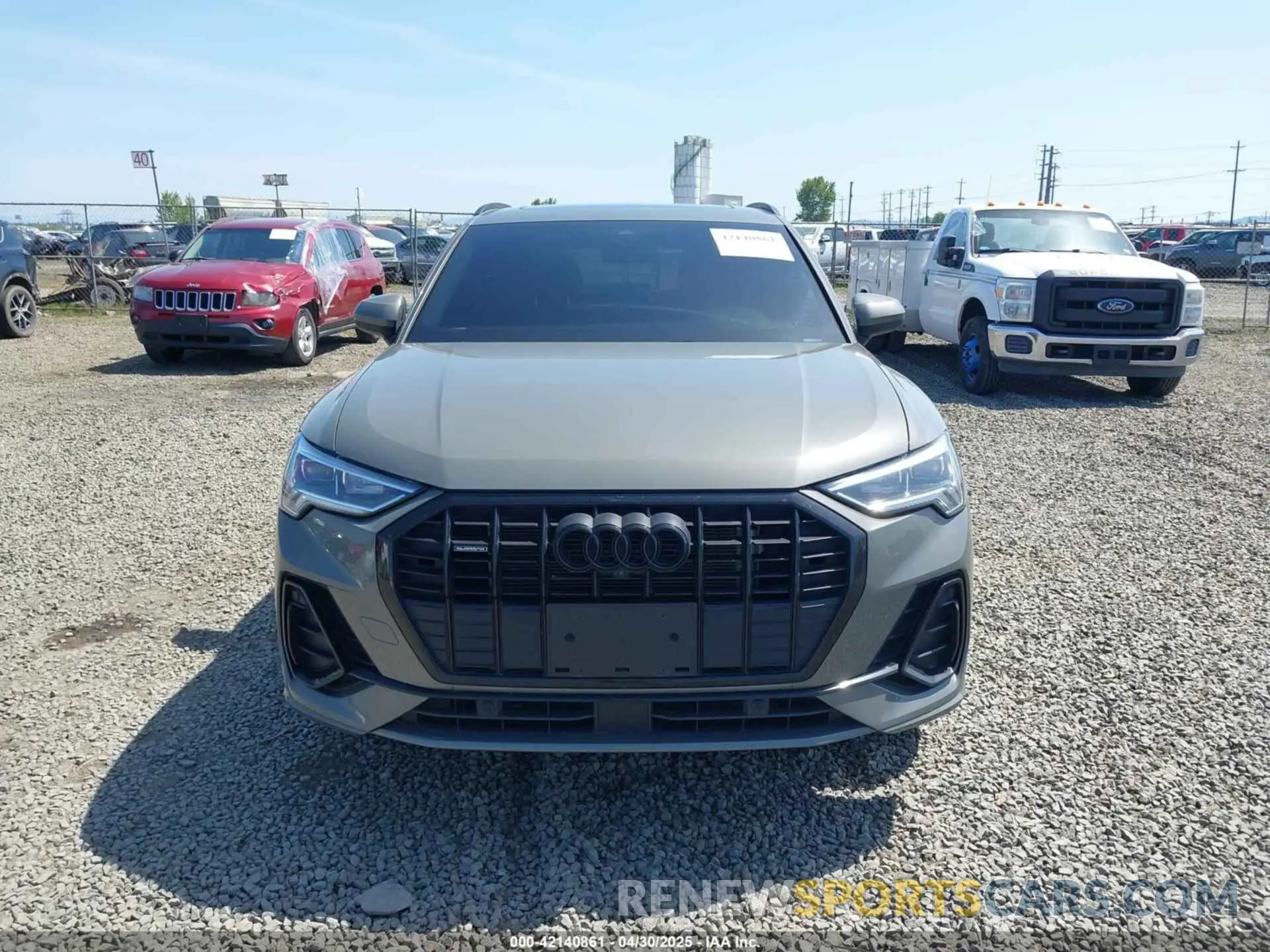 12 Фотография поврежденного автомобиля WA1EECF32N1040652 AUDI Q3 2022