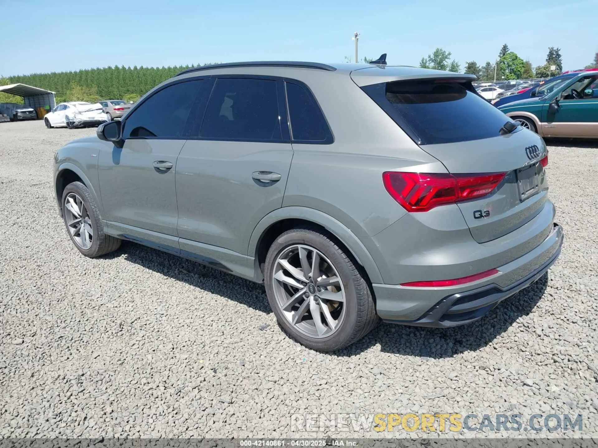 3 Фотография поврежденного автомобиля WA1EECF32N1040652 AUDI Q3 2022
