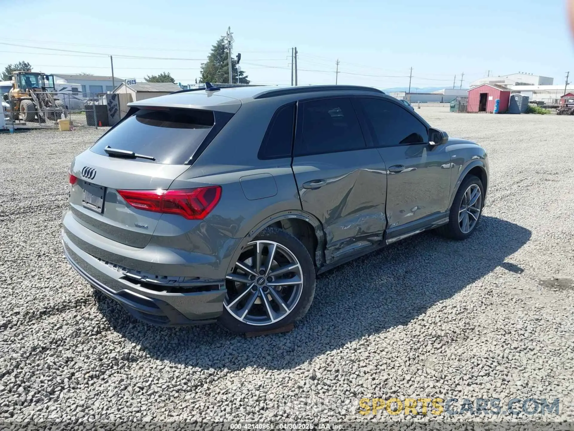 4 Фотография поврежденного автомобиля WA1EECF32N1040652 AUDI Q3 2022