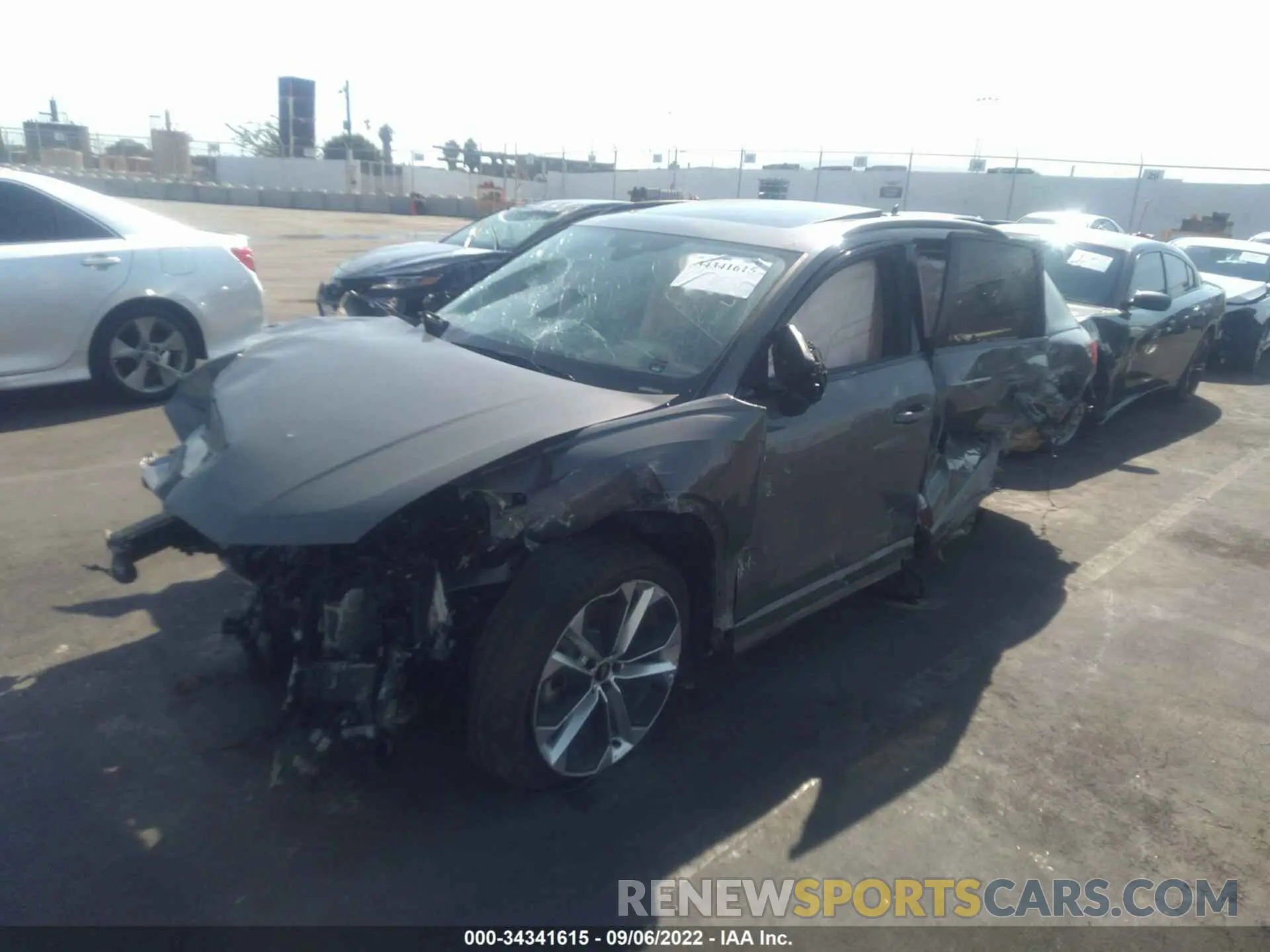 2 Фотография поврежденного автомобиля WA1EECF33N1019650 AUDI Q3 2022