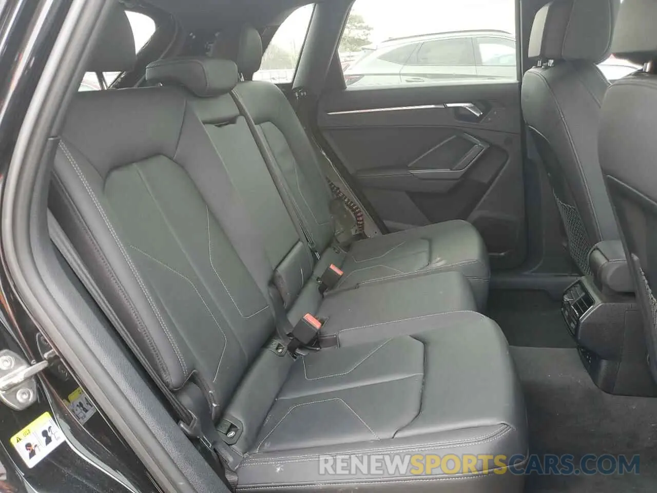 11 Фотография поврежденного автомобиля WA1EECF33N1054639 AUDI Q3 2022