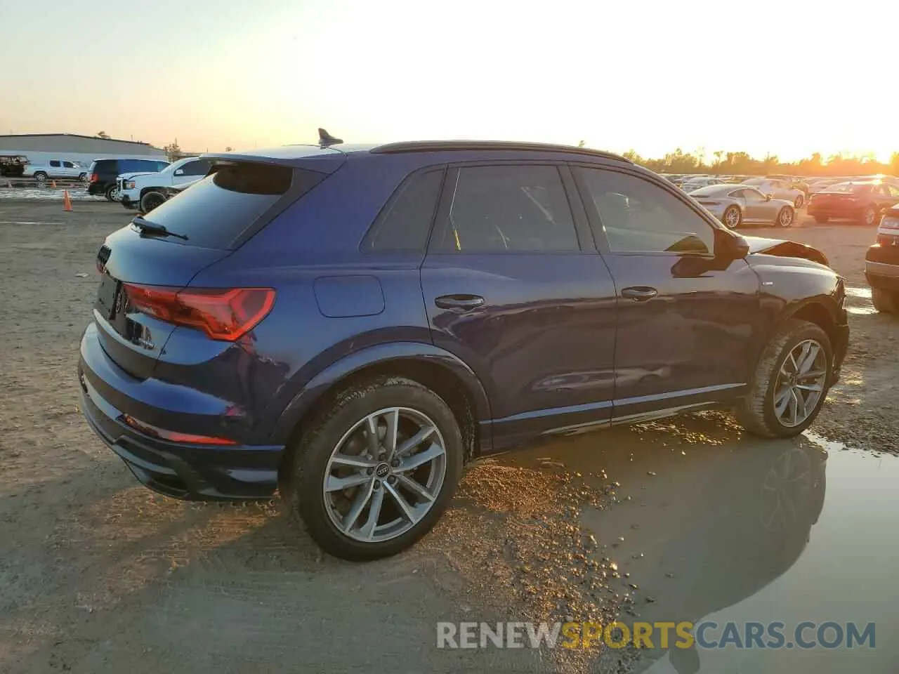 3 Фотография поврежденного автомобиля WA1EECF34N1092381 AUDI Q3 2022