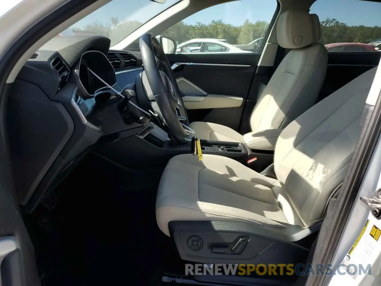 7 Фотография поврежденного автомобиля WA1EECF34N1124701 AUDI Q3 2022