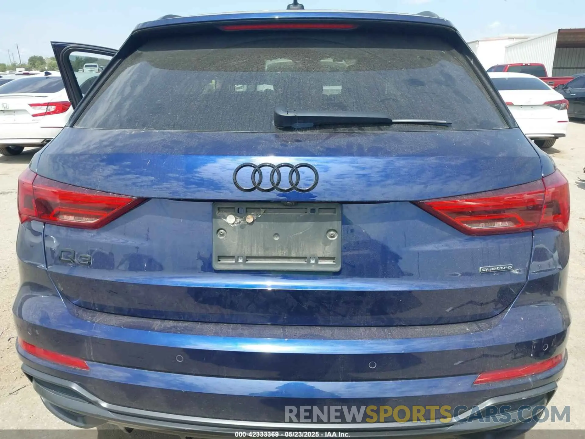 15 Фотография поврежденного автомобиля WA1EECF35N1057137 AUDI Q3 2022