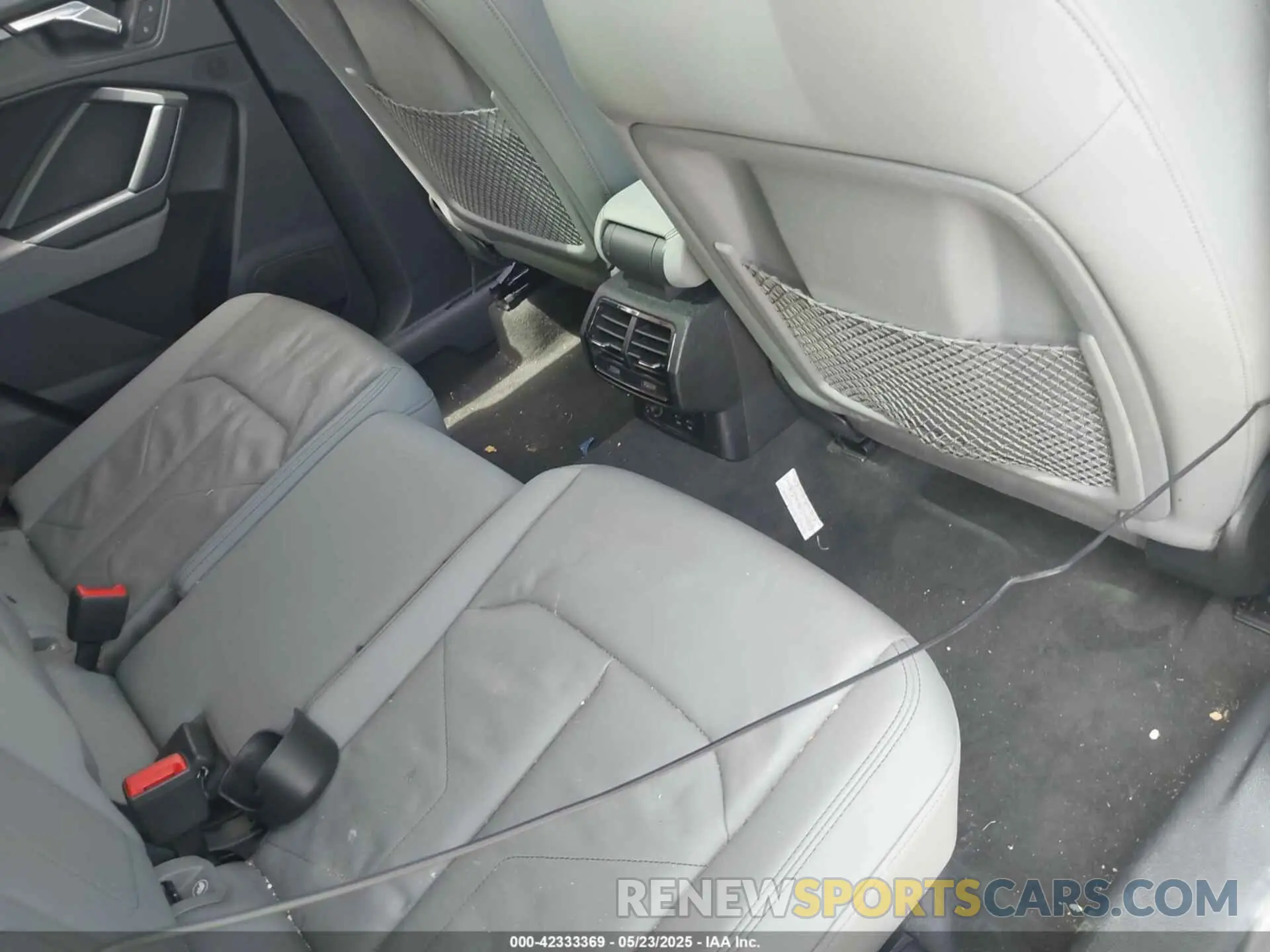 8 Фотография поврежденного автомобиля WA1EECF35N1057137 AUDI Q3 2022