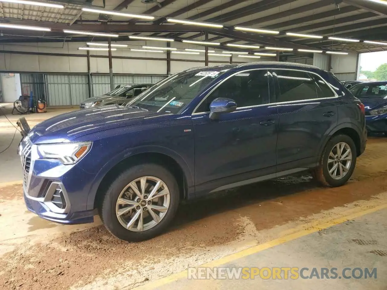 1 Фотография поврежденного автомобиля WA1EECF35N1097279 AUDI Q3 2022