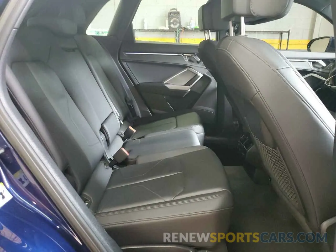 11 Фотография поврежденного автомобиля WA1EECF35N1097279 AUDI Q3 2022