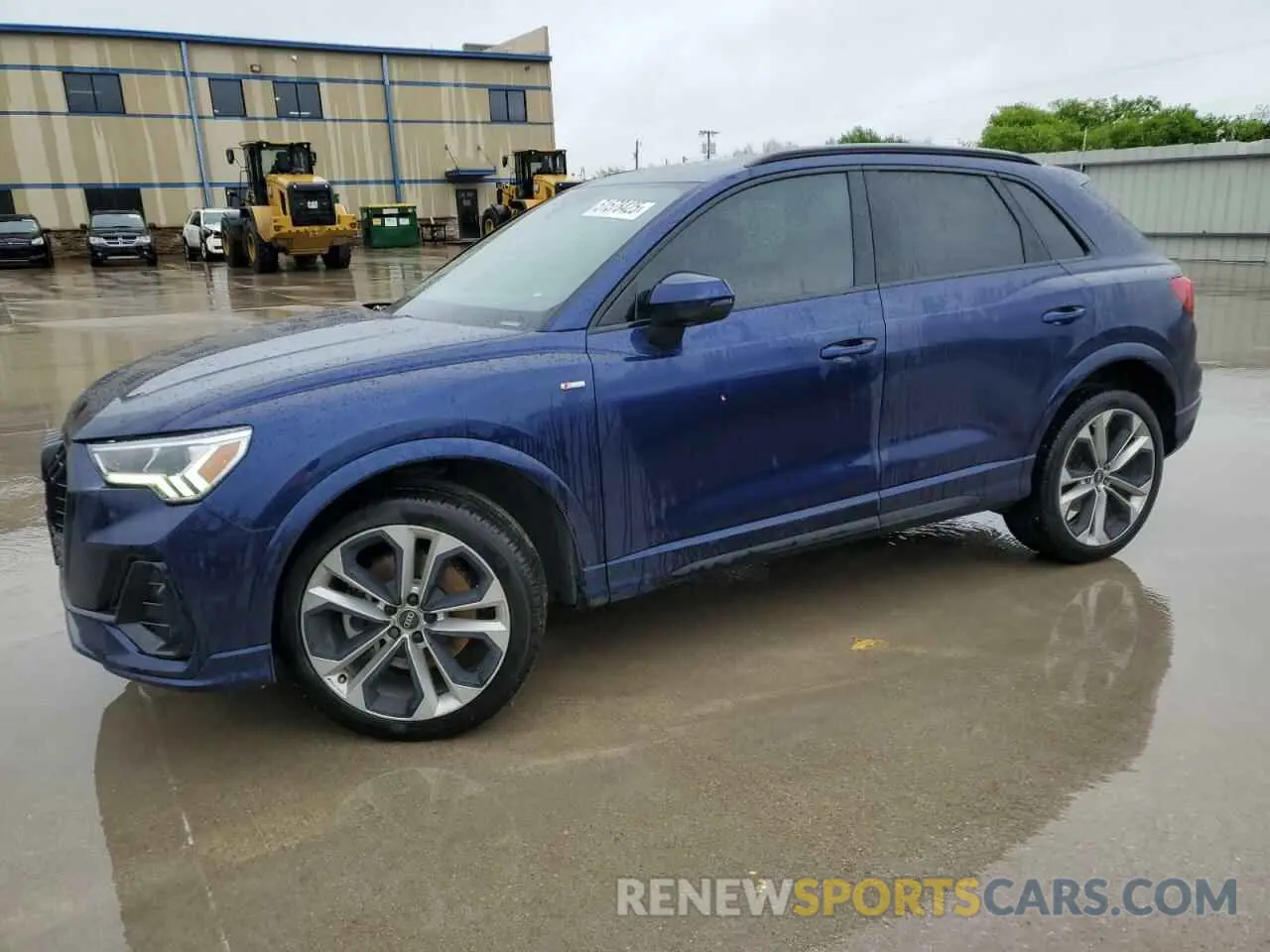 1 Photograph of a damaged car WA1EECF36N1062783 AUDI Q3 2022